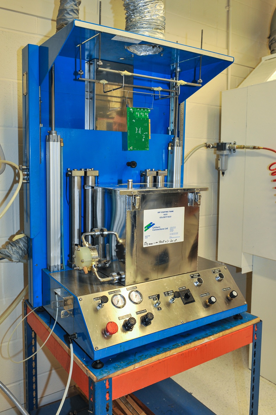 Dip coating machine Dip coating machine